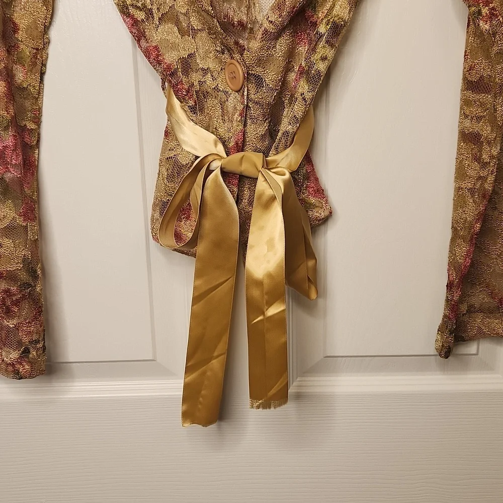 Do & Be Clothing Women's Yellow Gold/Pink Appliqued Floral Lace Jacket Size S - Picture 2 of 13